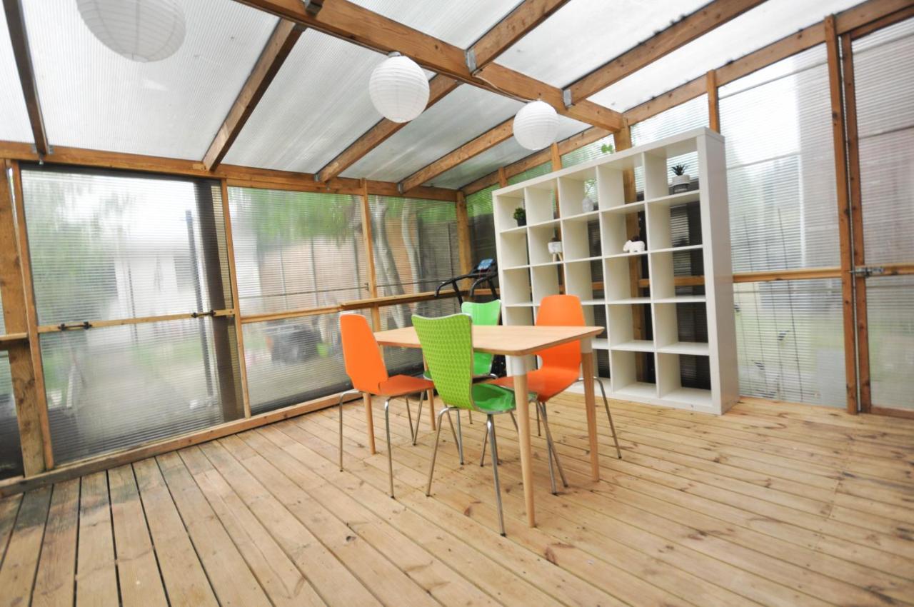 Modern 2 Bed Apartment ลูตัน ภายนอก รูปภาพ